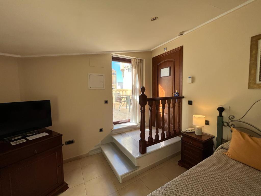 Hotel Kazar 온티니엔트 외부 사진